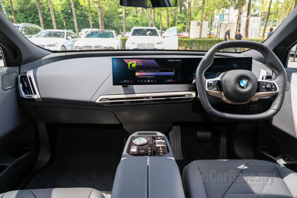 BMW iX I20 LCI (2025) Interior