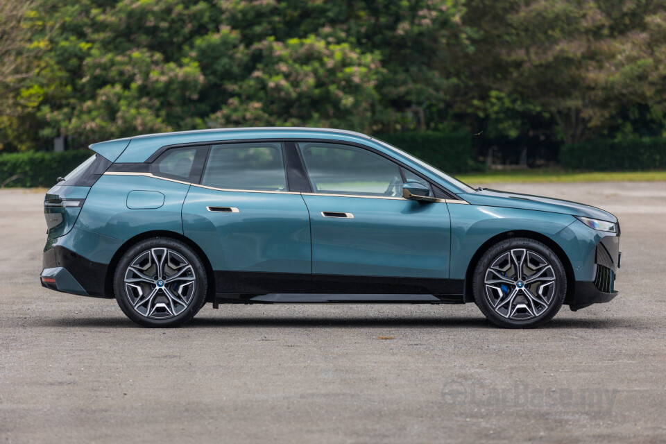 BMW iX I20 (2021) Exterior