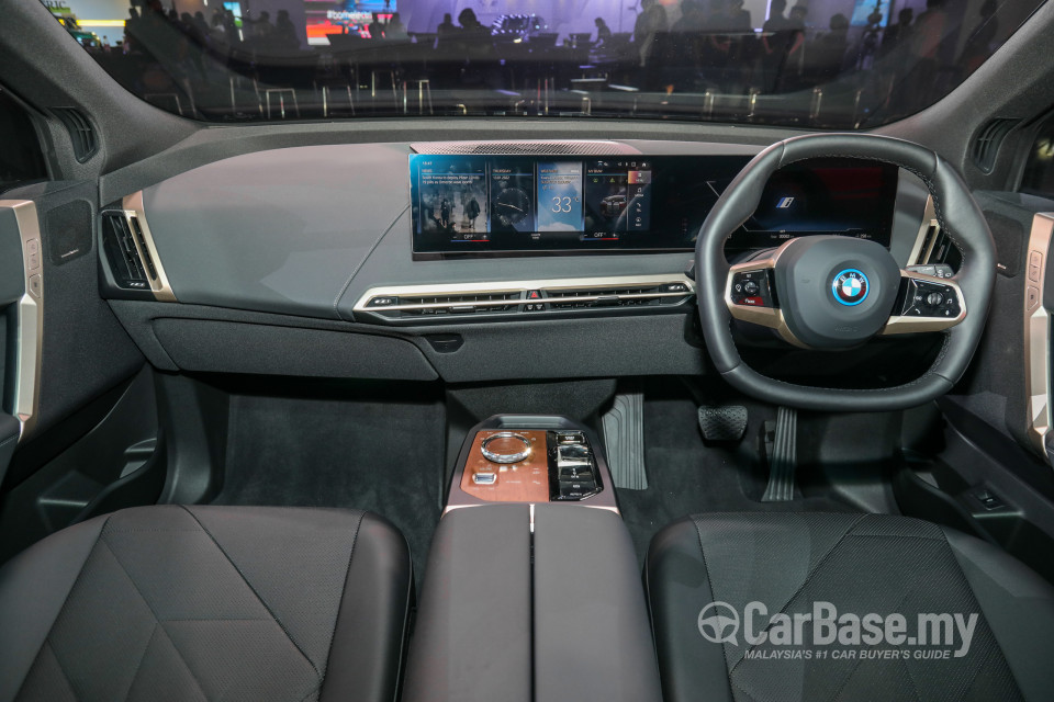 BMW iX I20 (2021) Interior