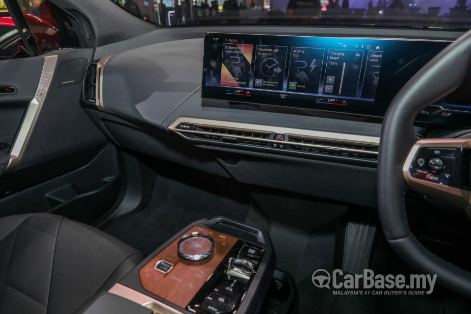 BMW iX I20 (2021) Interior