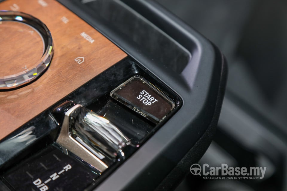 BMW iX I20 (2021) Interior