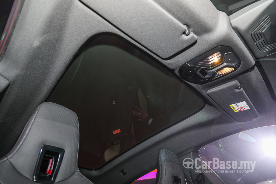 BMW iX I20 (2021) Interior