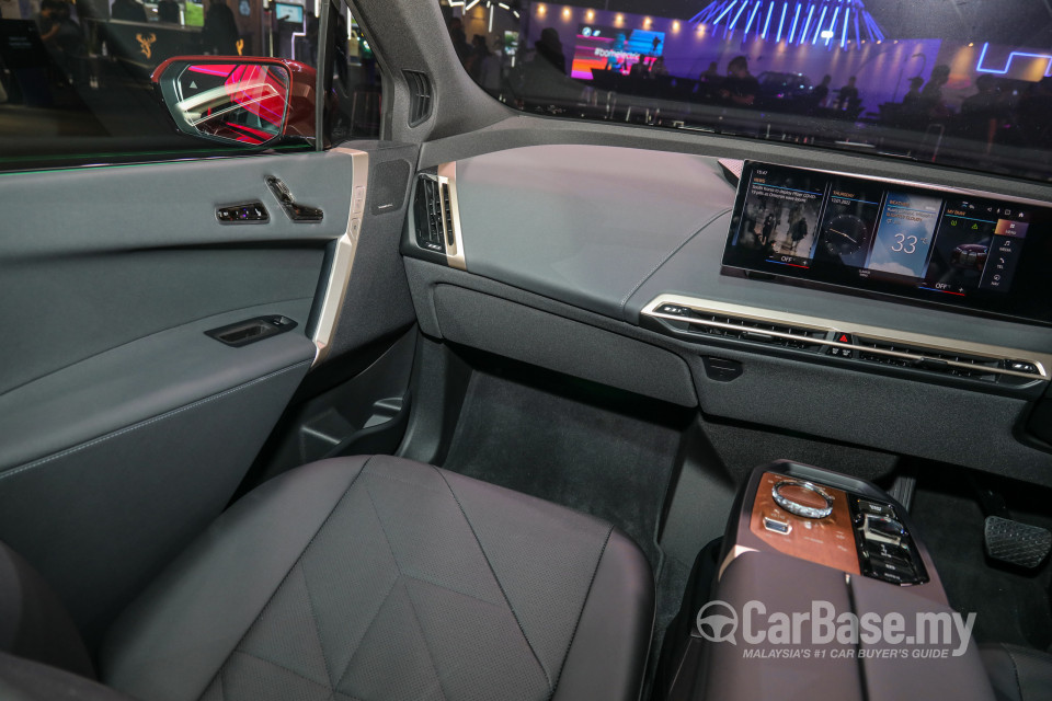 BMW iX I20 (2021) Interior