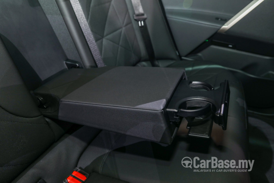 BMW iX I20 (2021) Interior