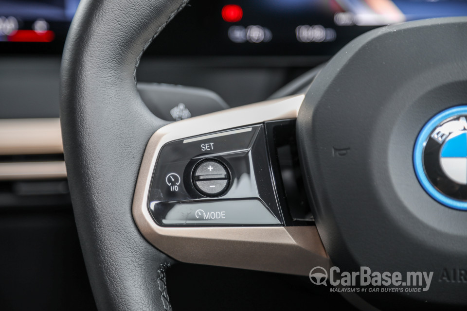 BMW iX I20 (2021) Interior