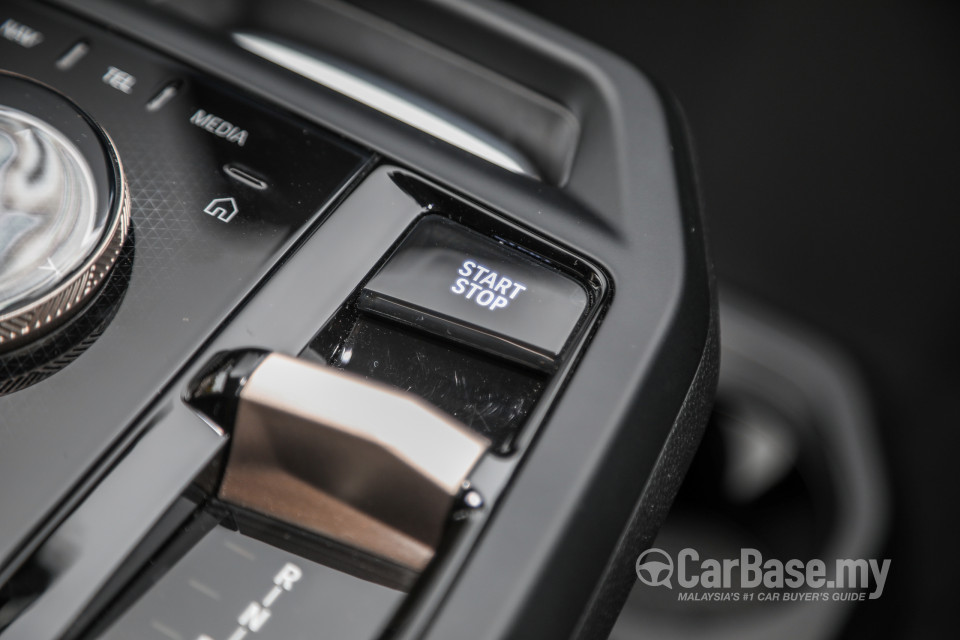 BMW iX I20 (2021) Interior