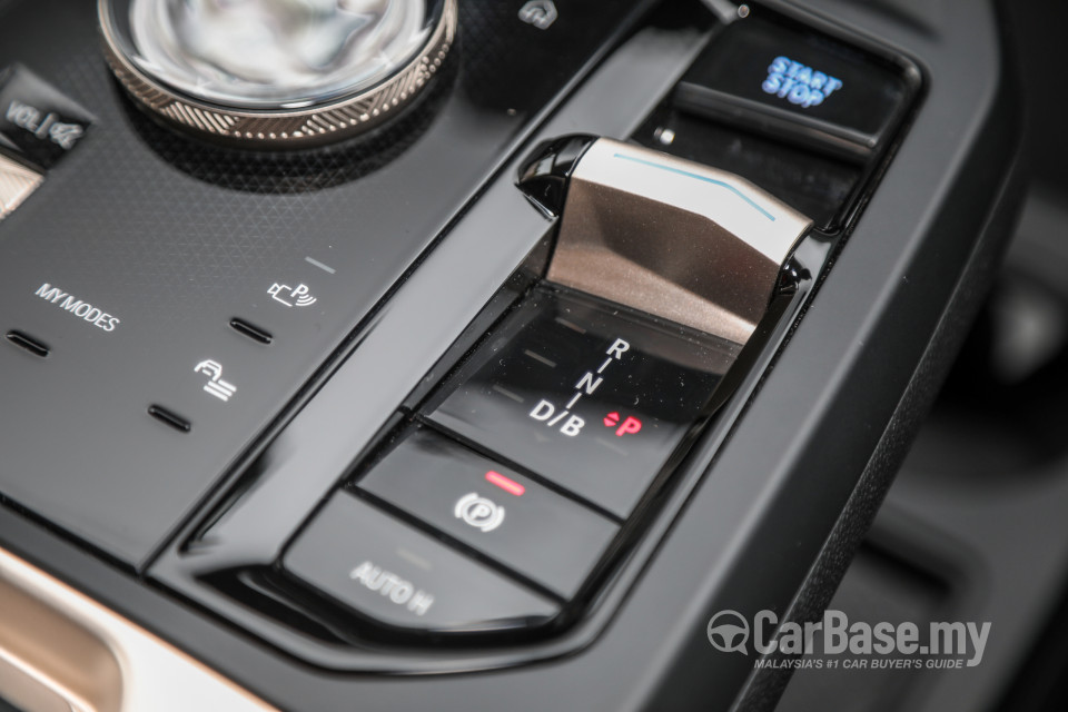 BMW iX I20 (2021) Interior