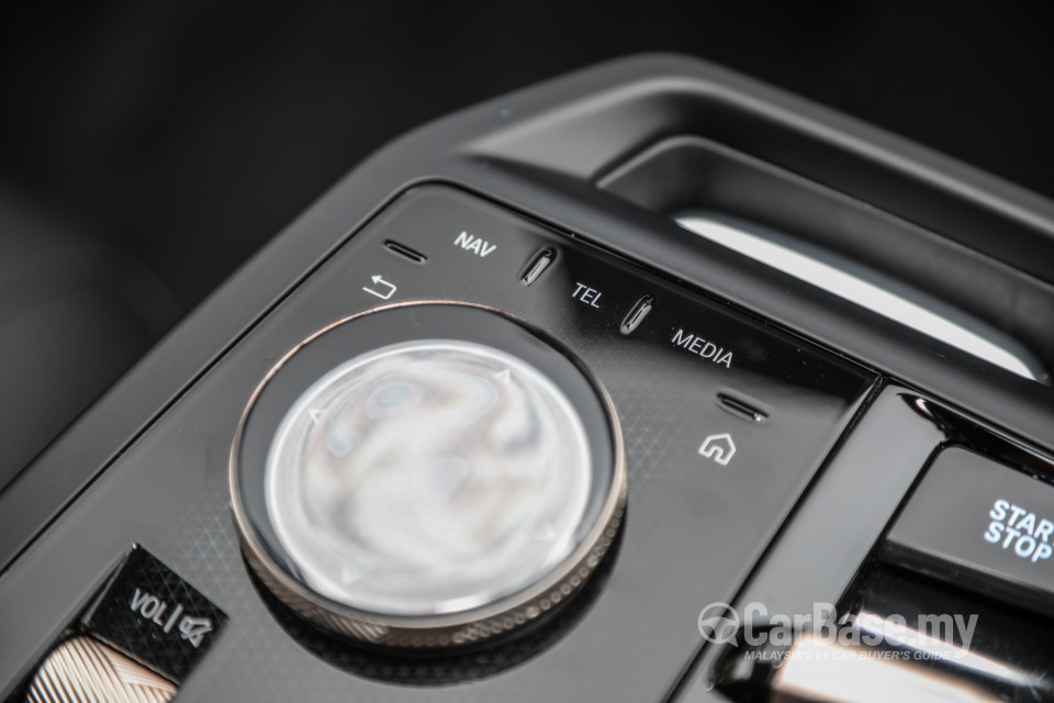 BMW iX I20 (2021) Interior