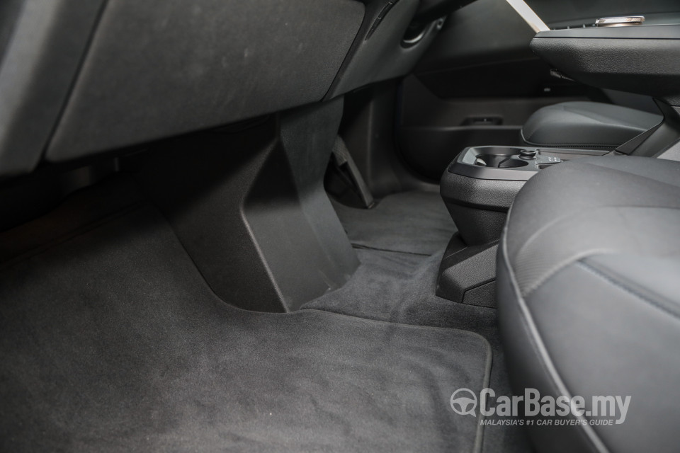 BMW iX I20 (2021) Interior
