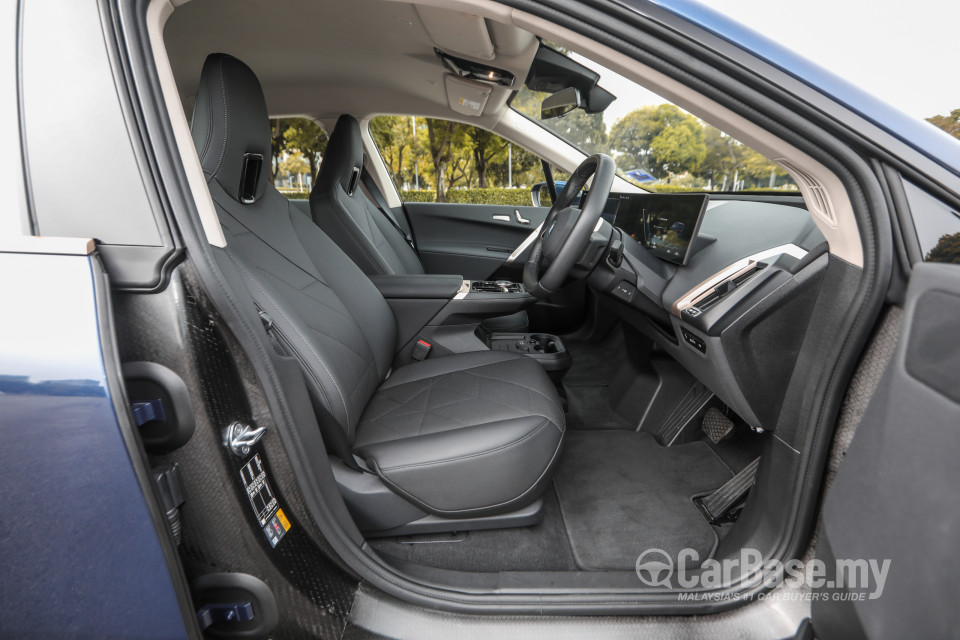 BMW iX I20 (2021) Interior