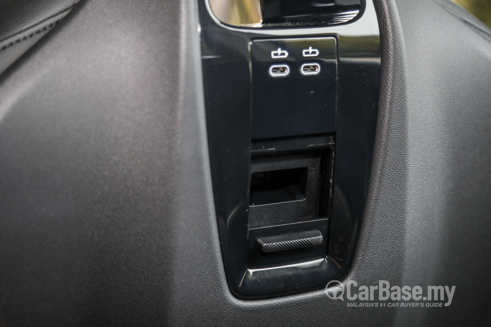 BMW iX I20 (2021) Interior