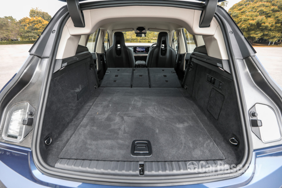 BMW iX I20 (2021) Interior