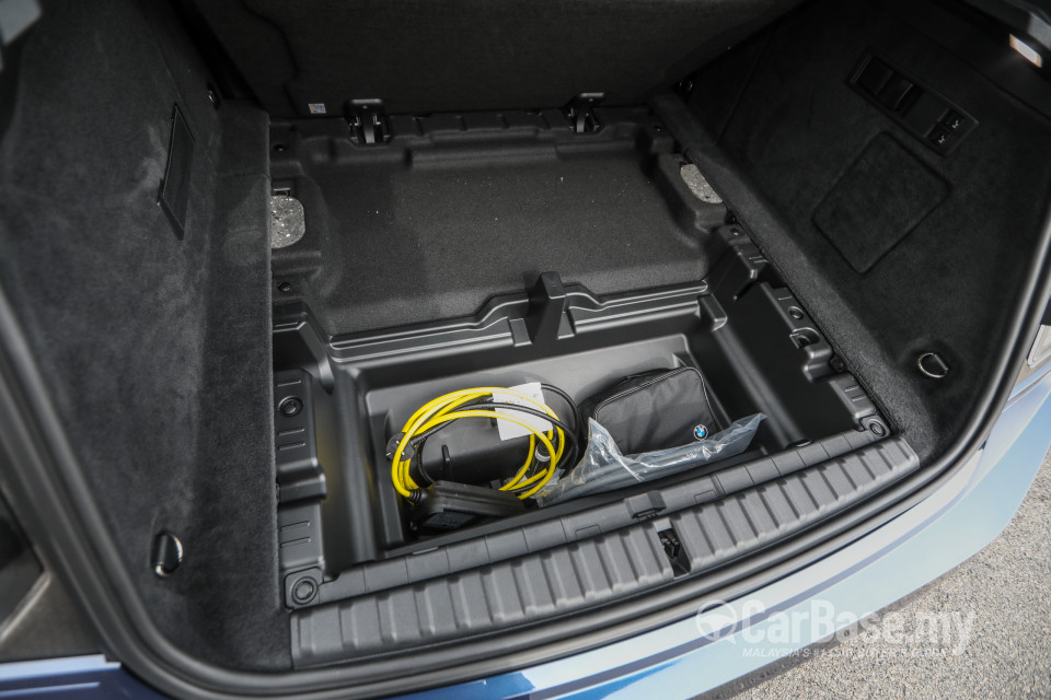 BMW iX I20 (2021) Interior