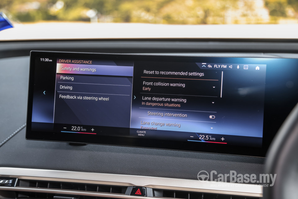 BMW iX I20 (2021) Interior