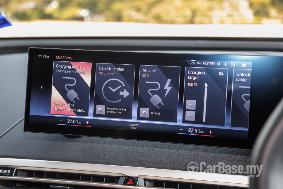 BMW iX I20 (2021) Interior