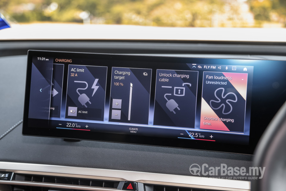 BMW iX I20 (2021) Interior