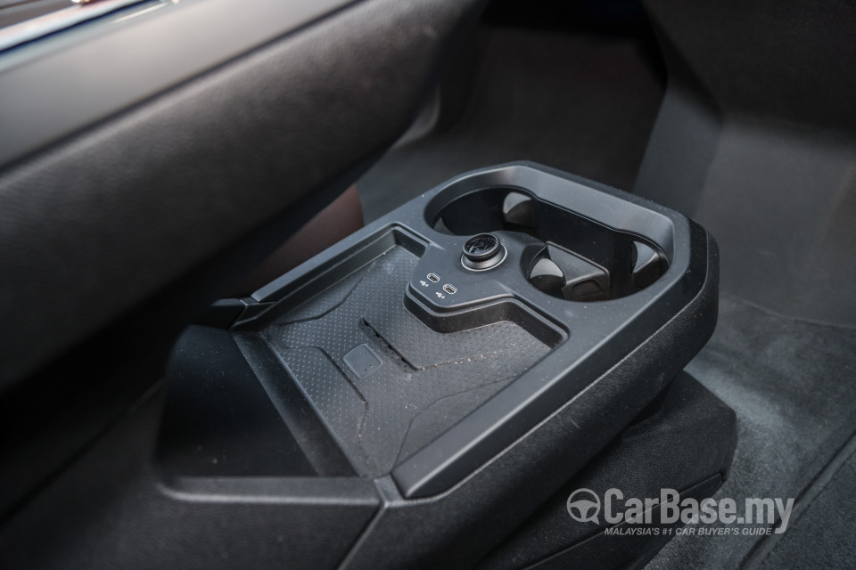 BMW iX I20 (2021) Interior