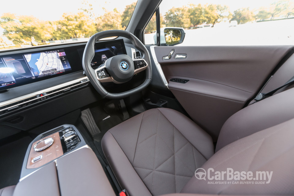 BMW iX I20 (2021) Interior