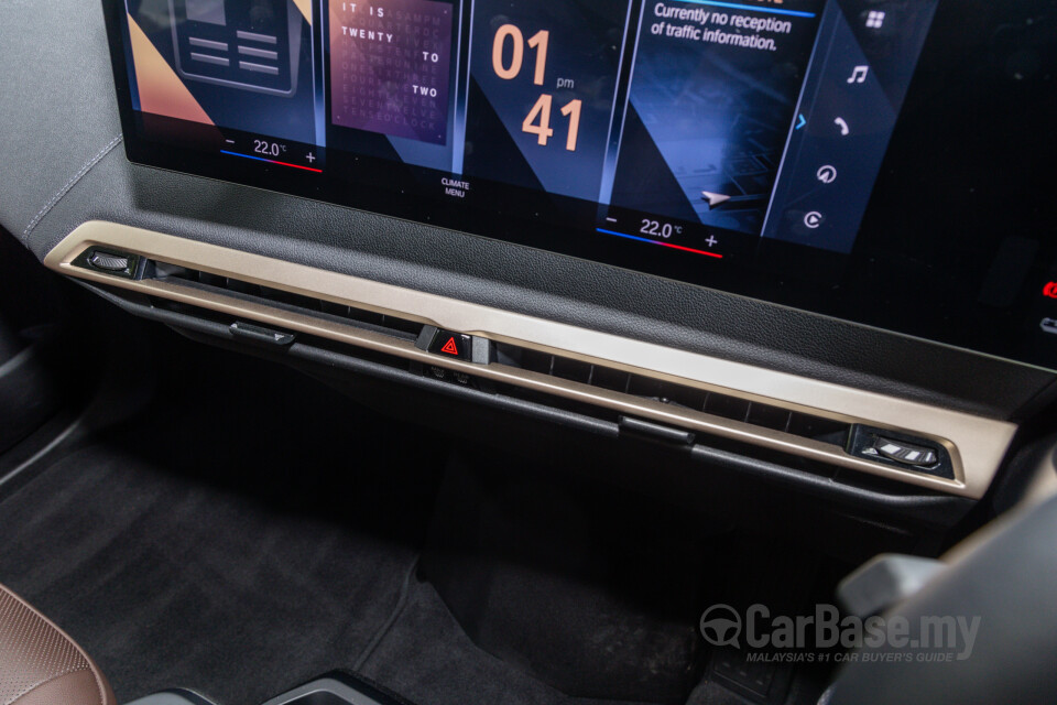 BMW iX I20 (2021) Interior