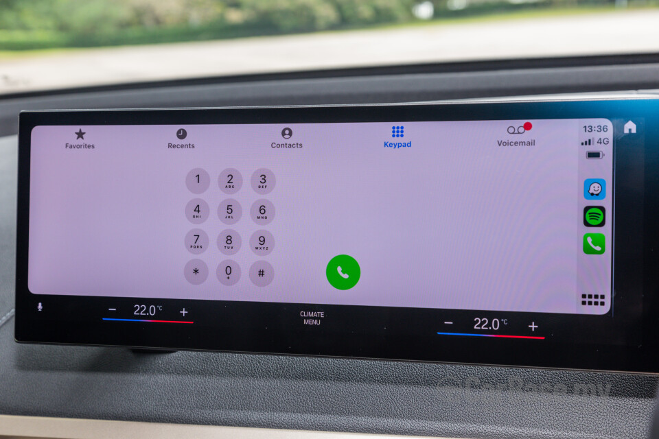 BMW iX I20 (2021) Interior