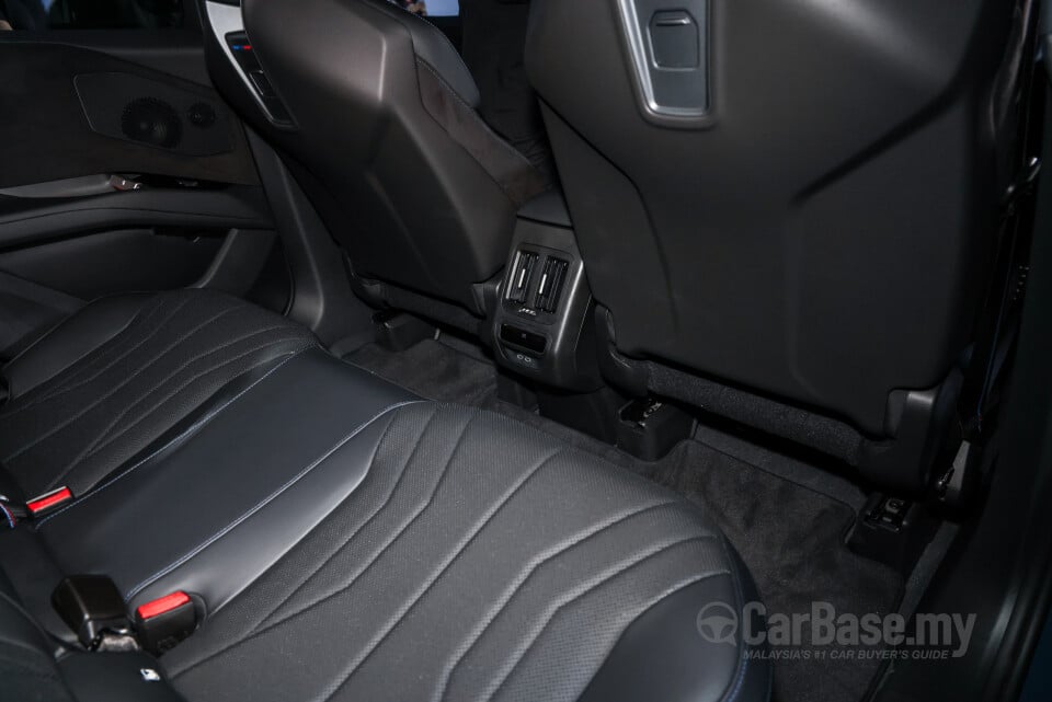 BMW iX3 NA5 (2026) Interior