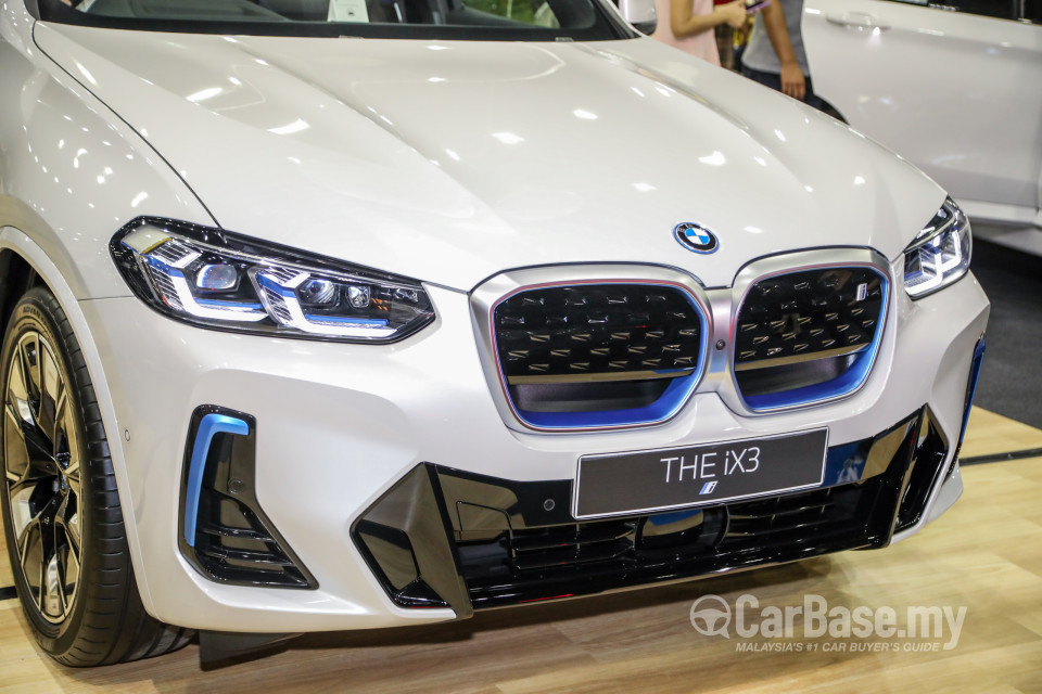 BMW iX3 G08 (2021) Exterior