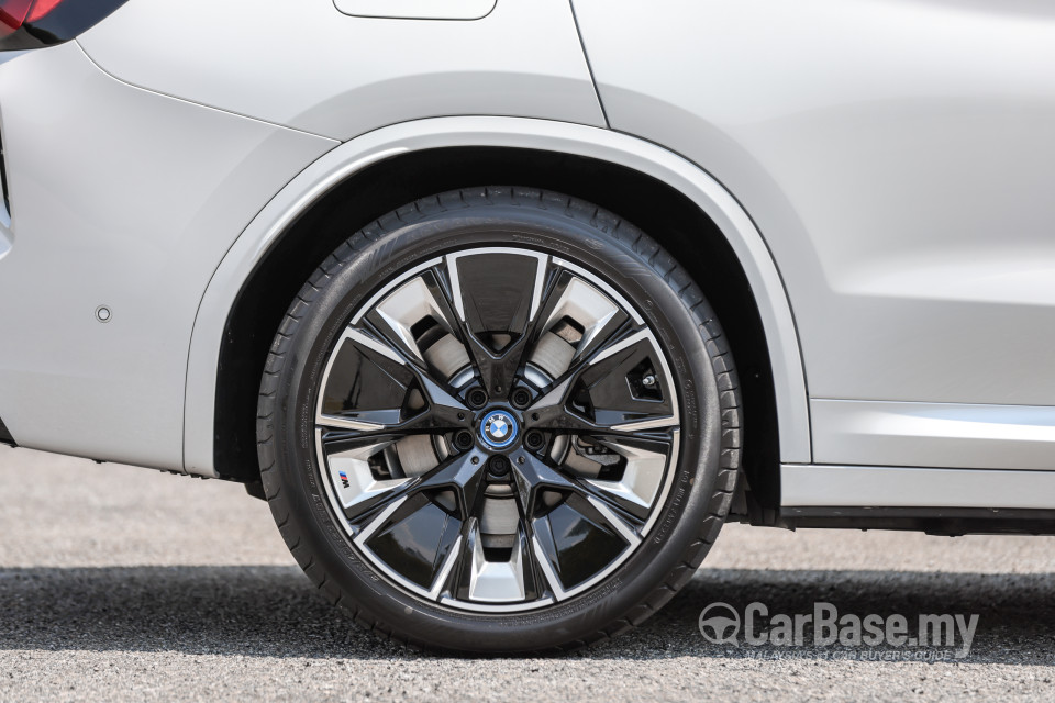 BMW iX3 G08 (2021) Exterior
