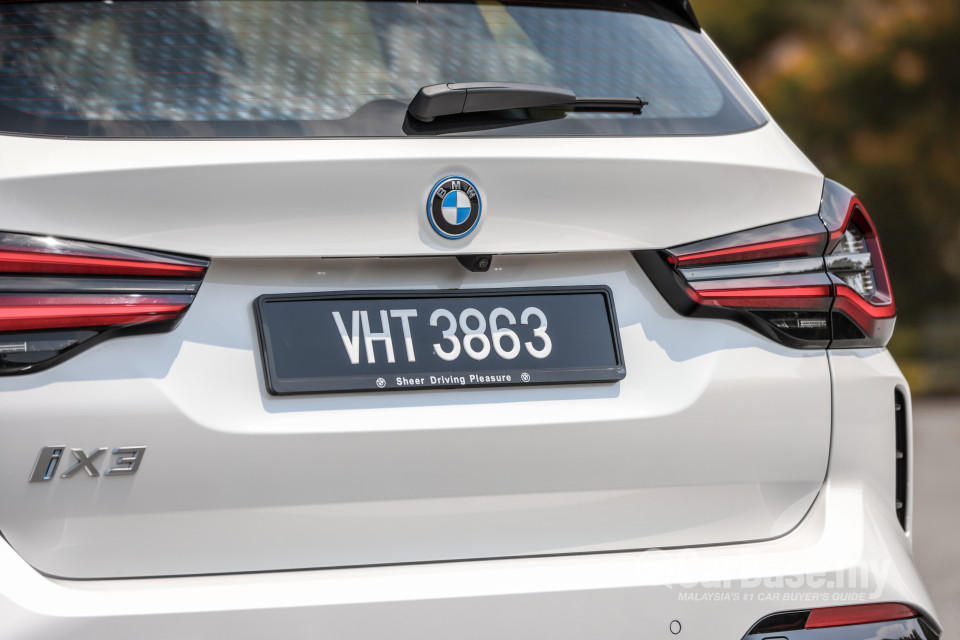 BMW iX3 G08 (2021) Exterior