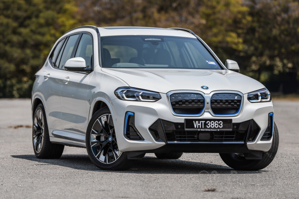 BMW iX3 G08 (2021) Exterior