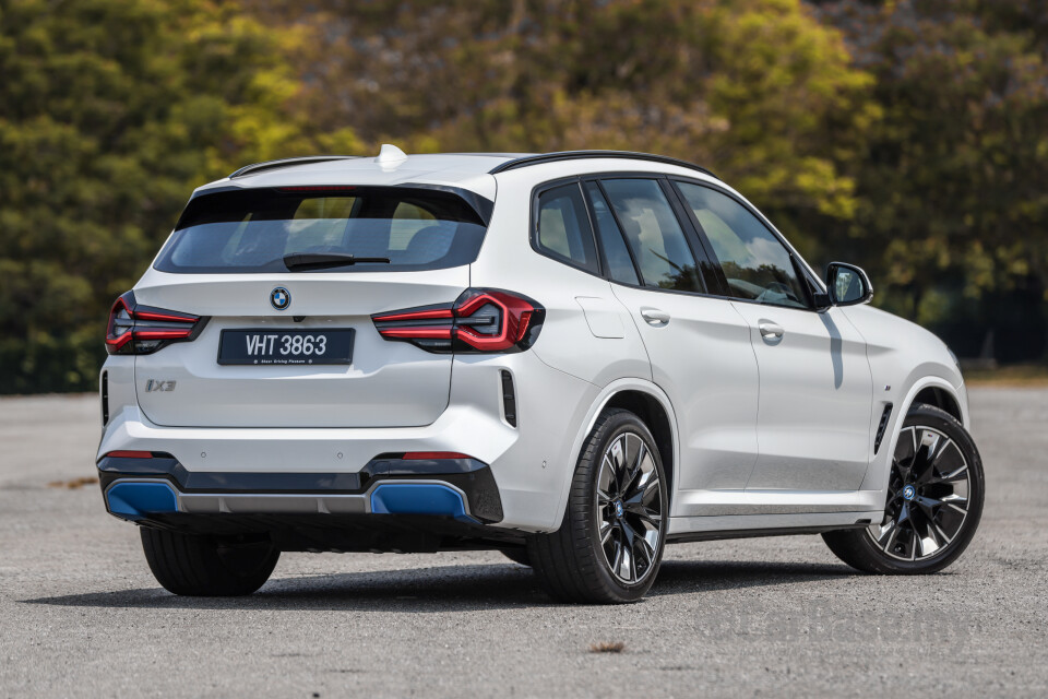 BMW iX3 G08 (2021) Exterior