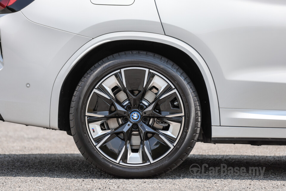BMW iX3 G08 (2021) Exterior