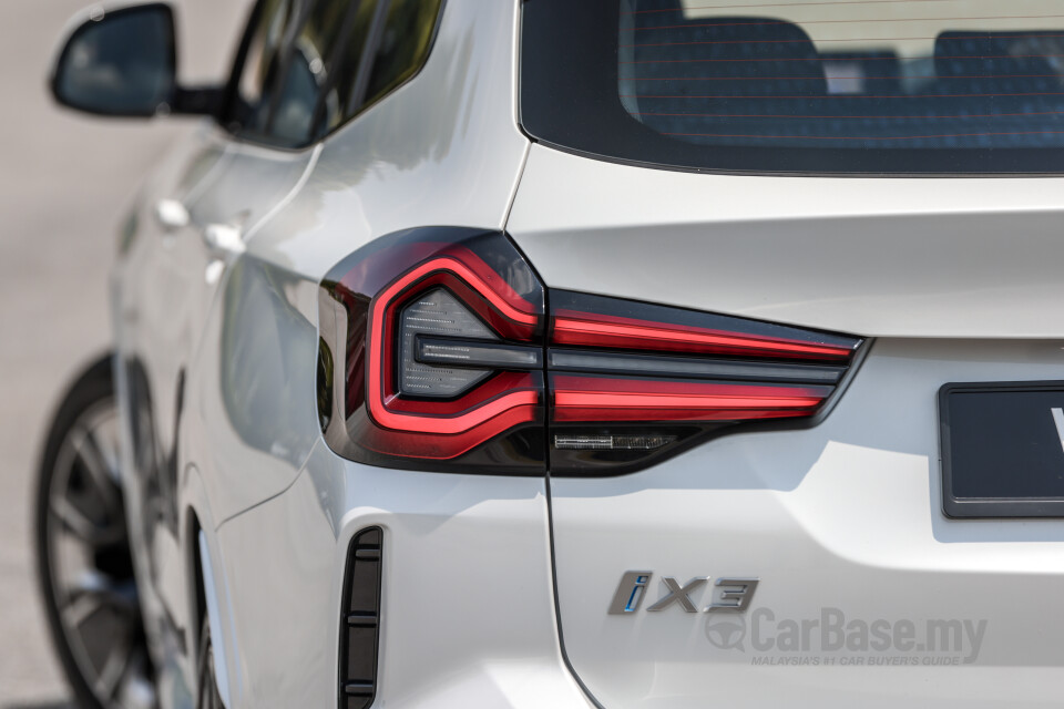BMW iX3 G08 (2021) Exterior
