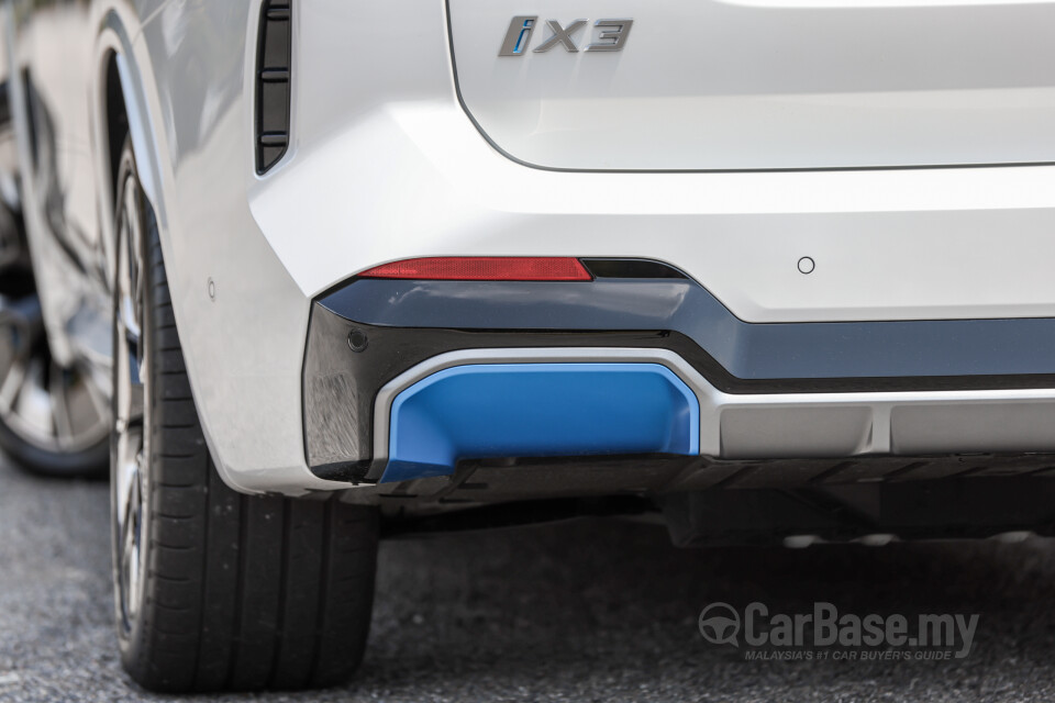 BMW iX3 G08 (2021) Exterior