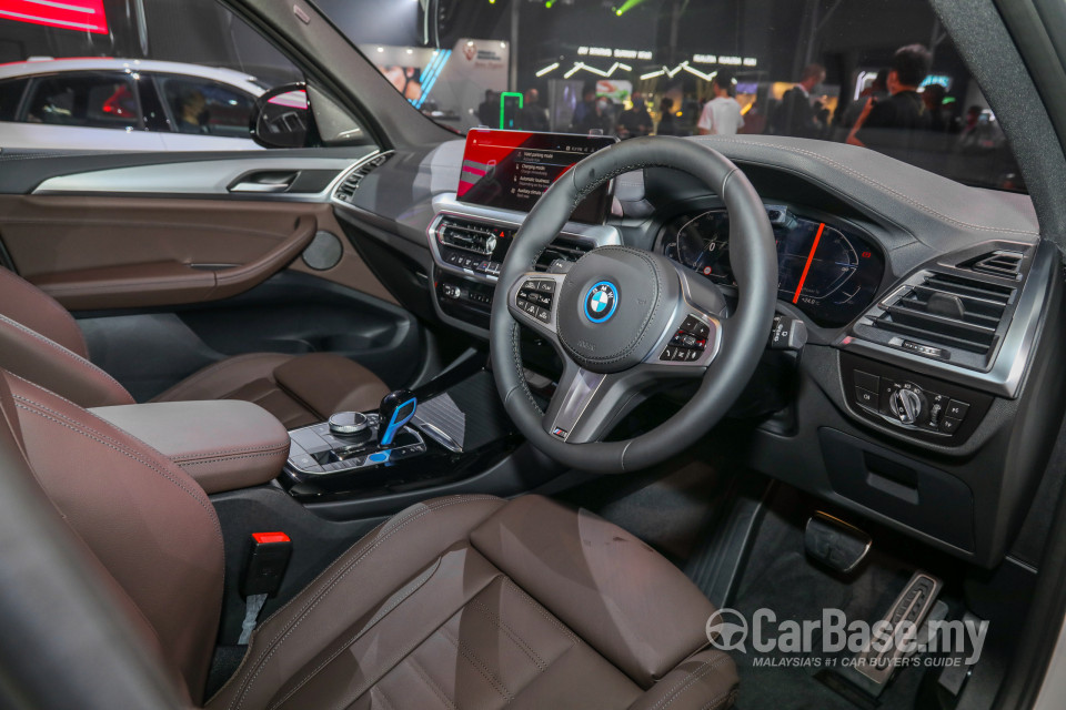 BMW iX3 G08 (2021) Interior