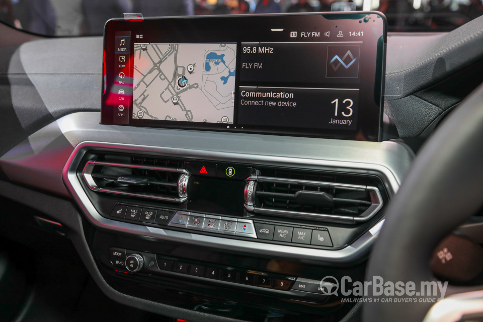 BMW iX3 G08 (2021) Interior
