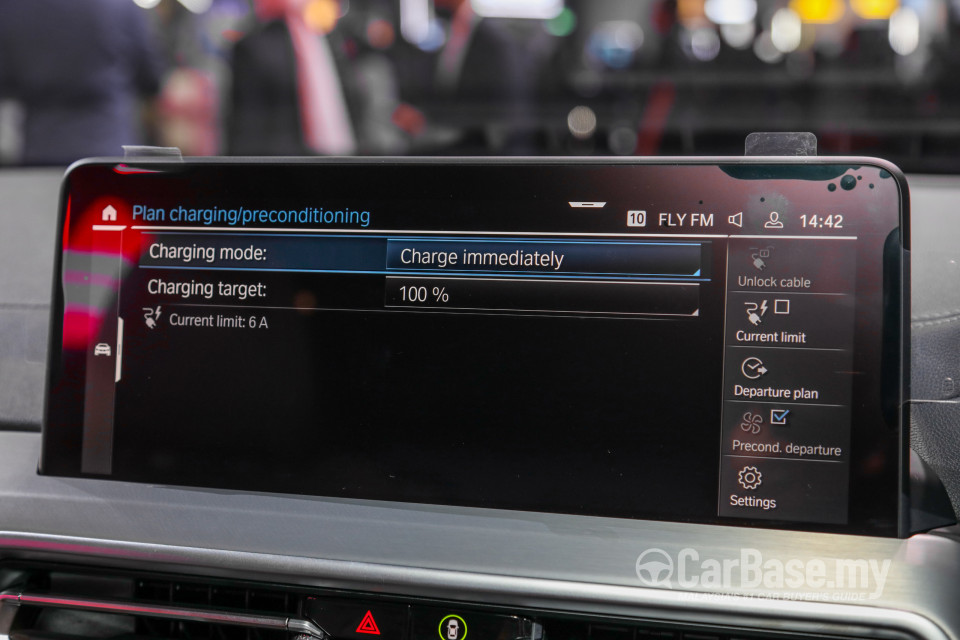 BMW iX3 G08 (2021) Interior