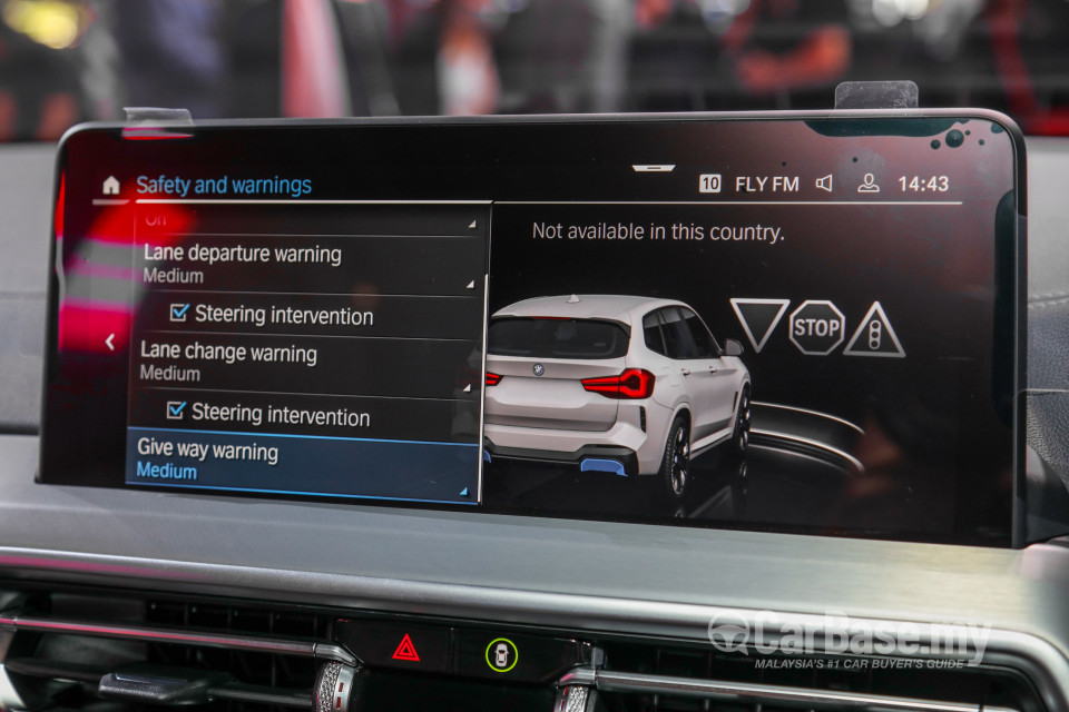 BMW iX3 G08 (2021) Interior