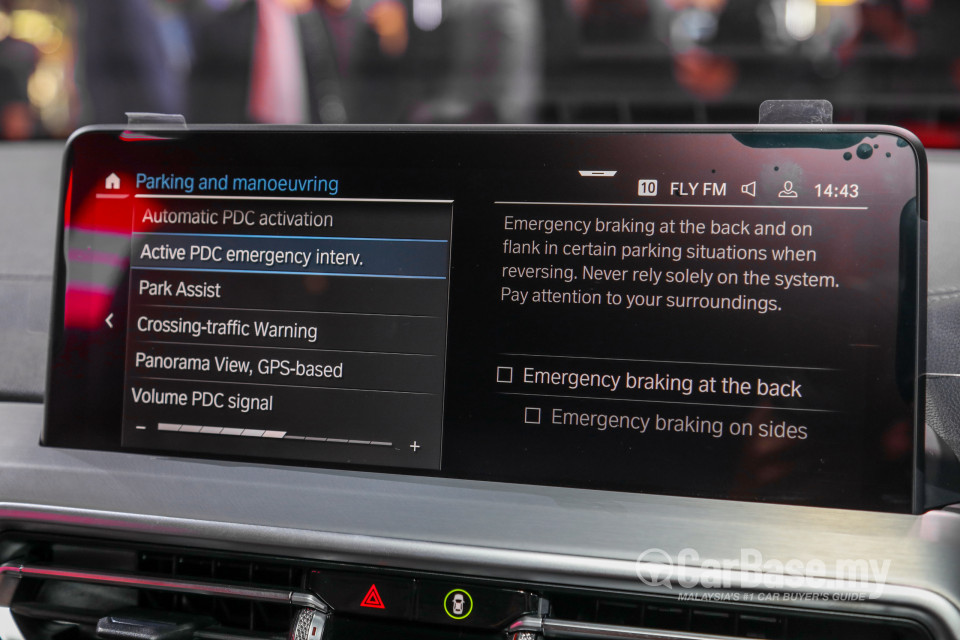 BMW iX3 G08 (2021) Interior