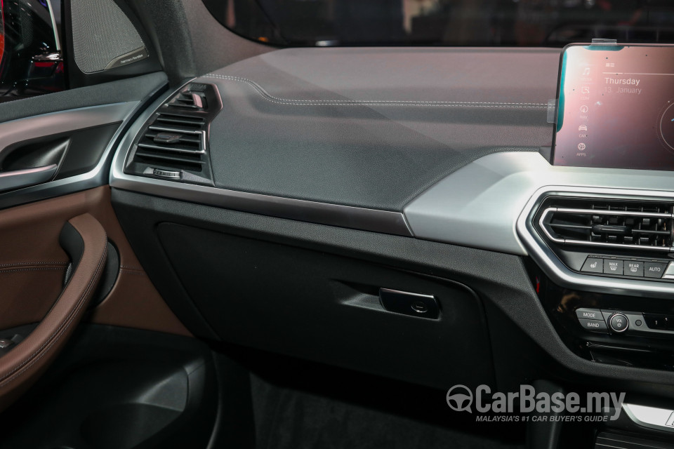 BMW iX3 G08 (2021) Interior