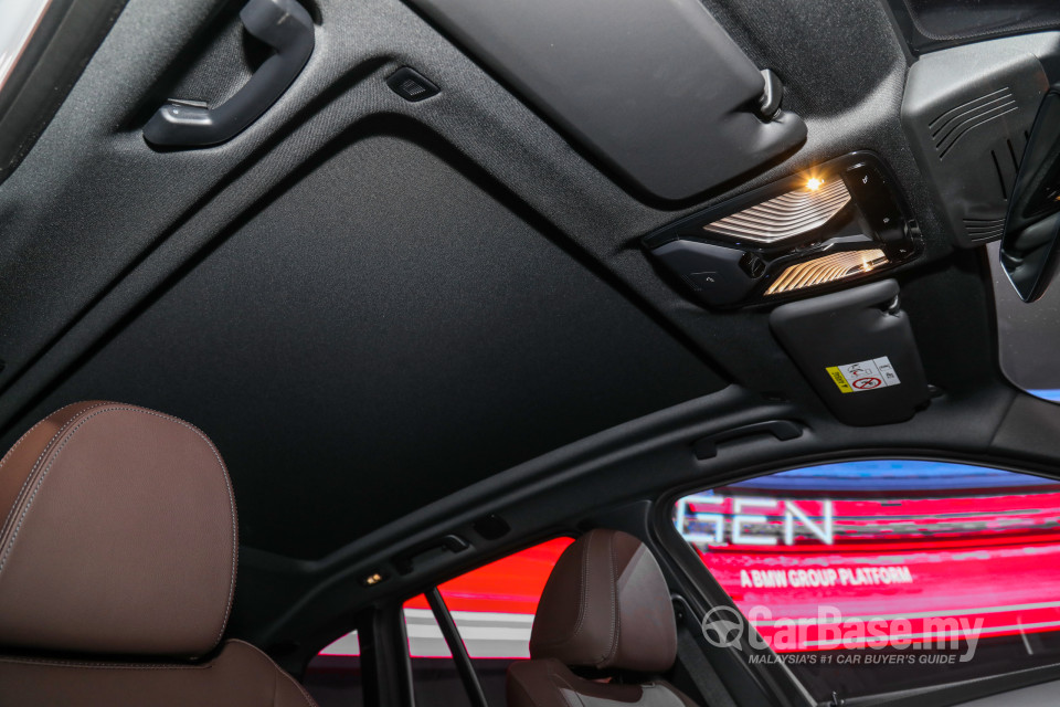 BMW iX3 G08 (2021) Interior
