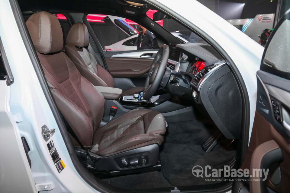 BMW iX3 G08 (2021) Interior