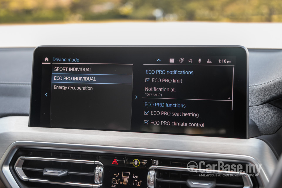 BMW iX3 G08 (2021) Interior