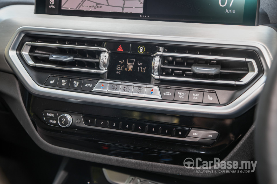 BMW iX3 G08 (2021) Interior