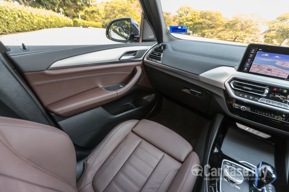 BMW iX3 G08 (2021) Interior