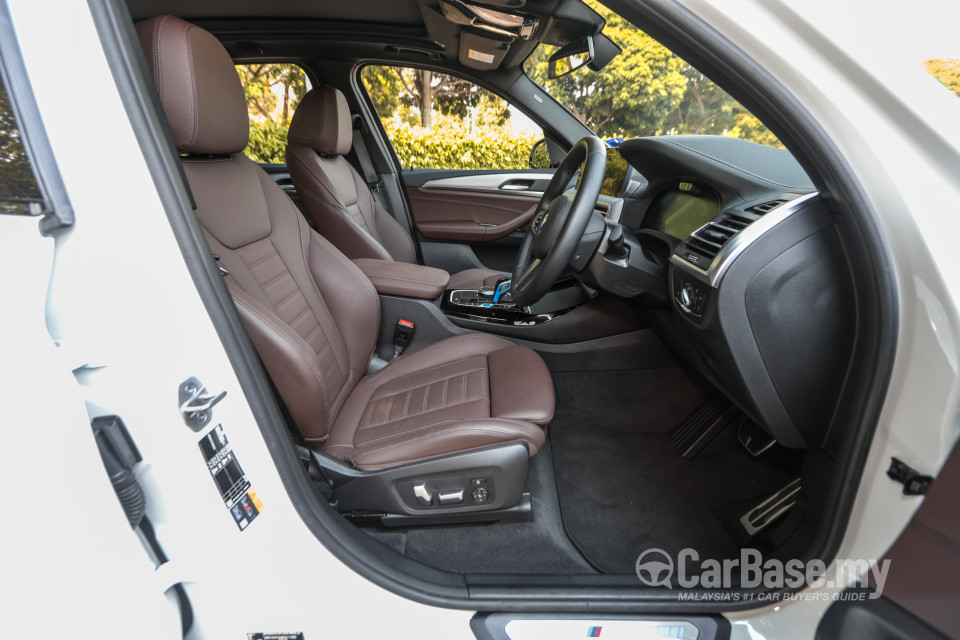 BMW iX3 G08 (2021) Interior