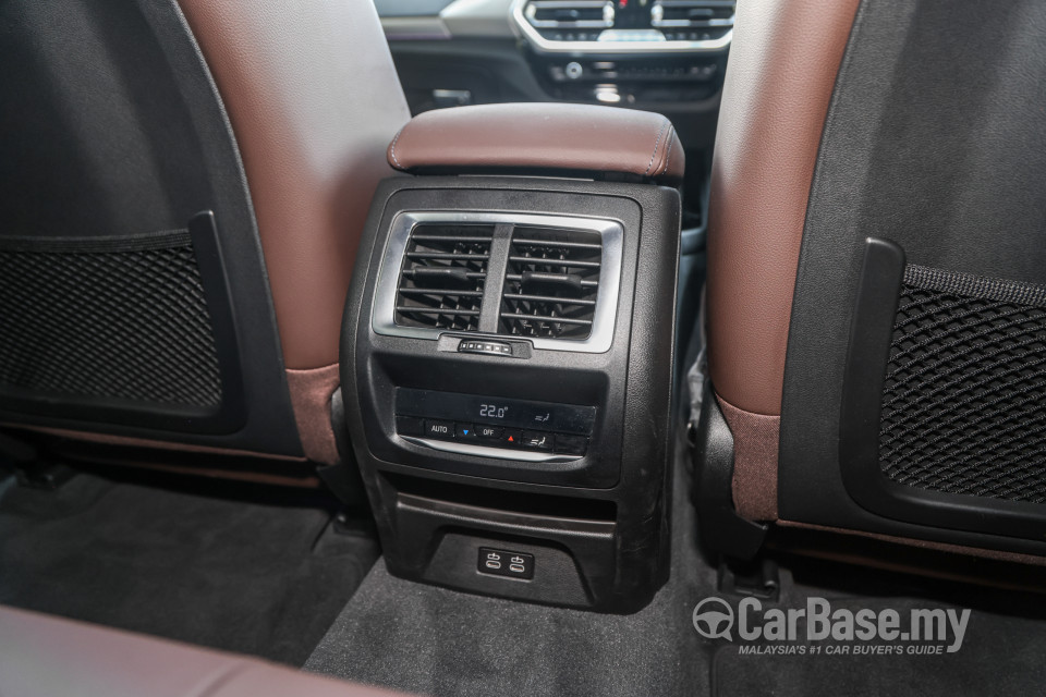 BMW iX3 G08 (2021) Interior