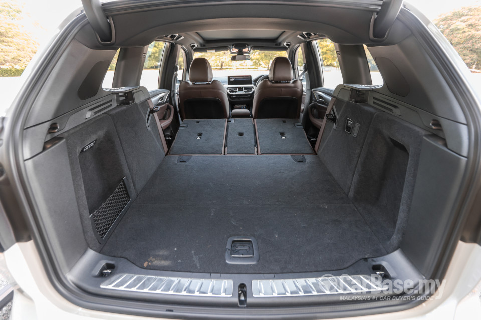 BMW iX3 G08 (2021) Interior