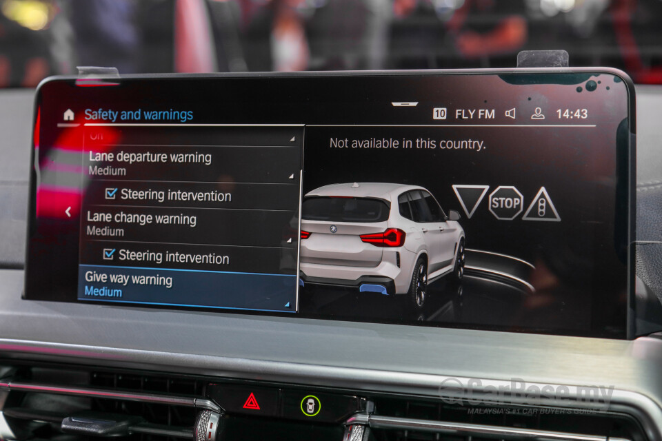 BMW iX3 G08 (2021) Interior