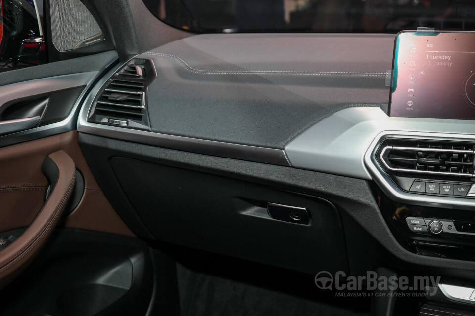 BMW iX3 G08 (2021) Interior