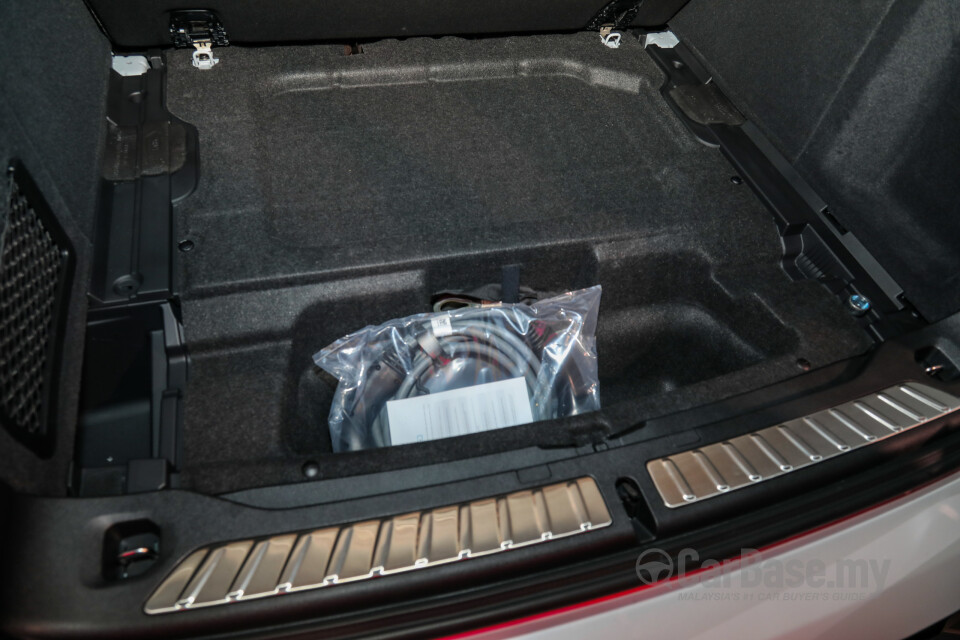 BMW iX3 G08 (2021) Interior